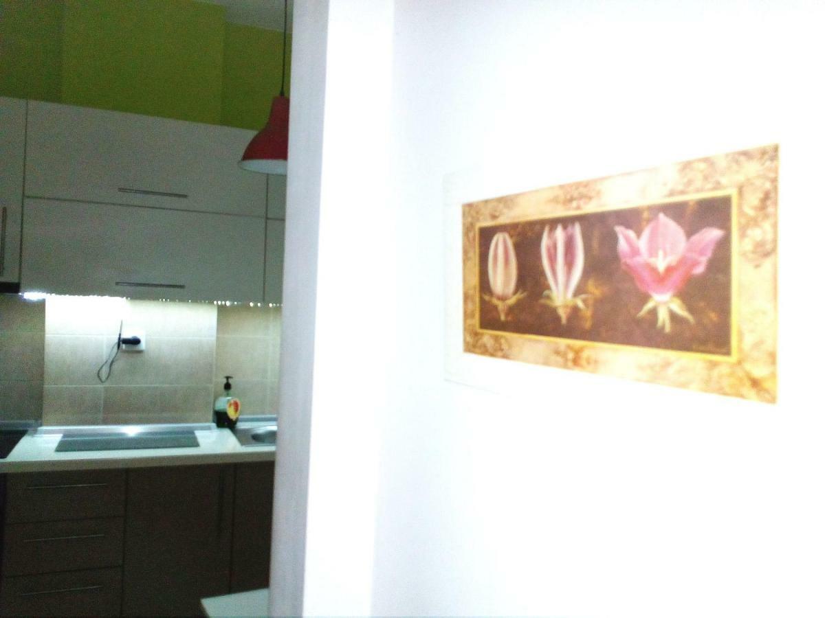 City Center Martha'S Apartment เทสซาโลนิกิ ภายนอก รูปภาพ